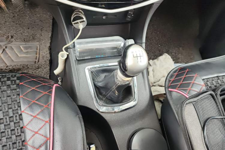 Used FORTHING F600 2016 F600L 2.0L Deluxe Model