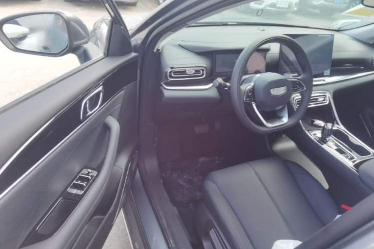 Used Geely Auto Emgrand 2026 Model 5th Generation 1.5T DCT Prestige Edition Driver Seat