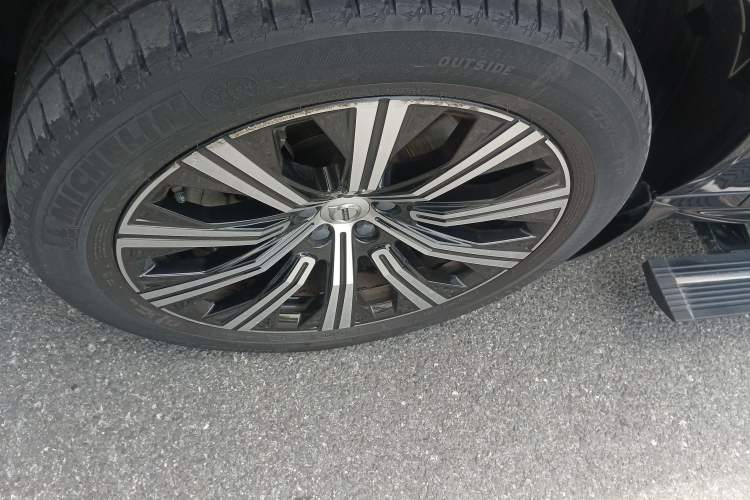 Used Volvo XC90 2020 Facelifted T6 Zhiyi Luxury 7-Seater
