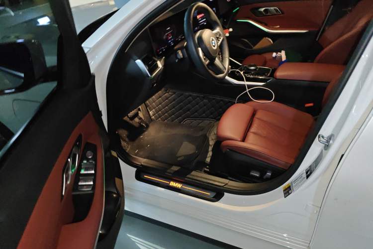 Used BMW i3 2022 eDrive 35 L