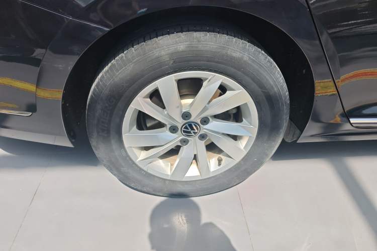 Used Volkswagen Passat 2020 Revised Version 280TSI Business Edition China VI Standard
