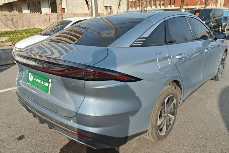 Used Geely Galaxy L6 2025 EM-i 140km Starship Edition
