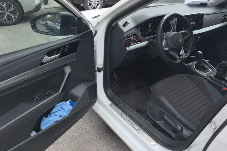 Used Volkswagen Lavida 2023 280TSI DSG Starry Sky Deluxe Edition Driver Seat