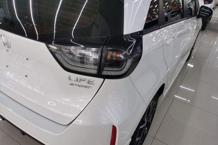 Used Honda LIFE 2021 1.5L CVT SPORT Heartbeat Edition
