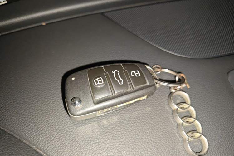 Used Audi Q3 2015 35 TFSI Comfort Model