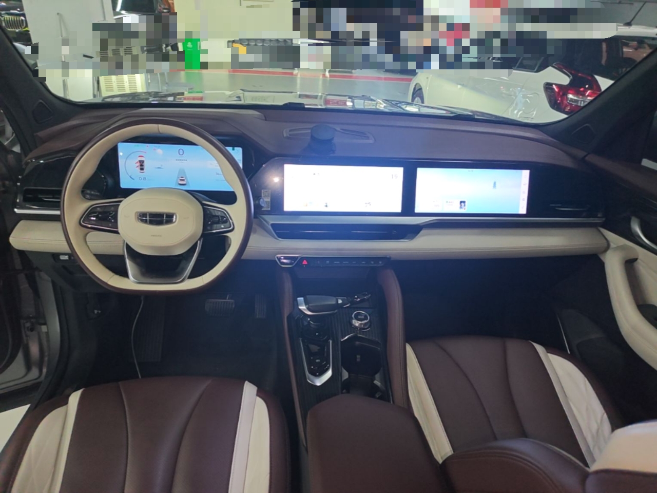 Geely Auto Monjaro L 2021 2.0TD DCT EVO Two-Wheel Drive Prestige Version — снимка 12