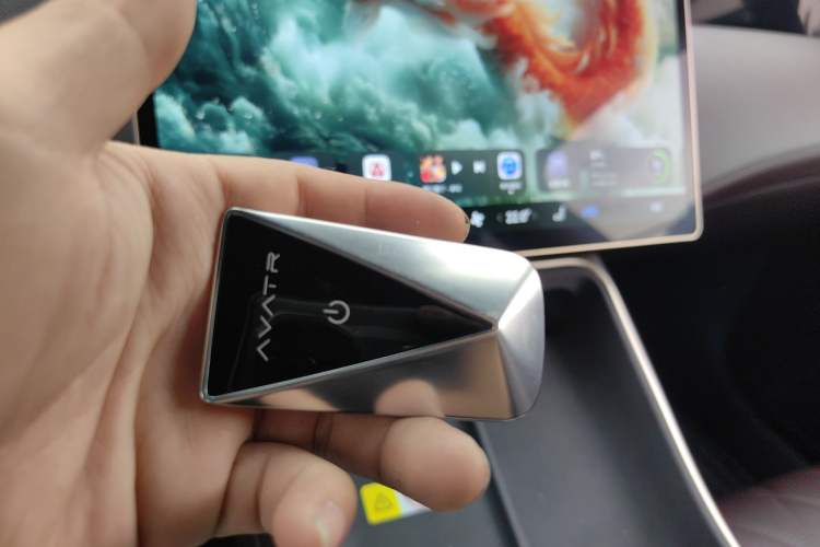 Used Avatr 11 2025 Year Updated Max Extended-Range Version Interior 1