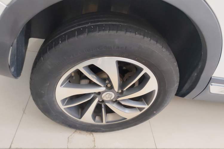 Used Baojun 560 2017 Rhythmic Edition 1.5T Manual Enjoyment Model
