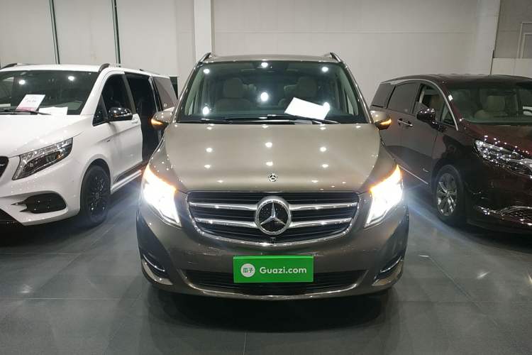 Used Mercedes-Benz V-Class 2017 V 260 Prestige Edition
