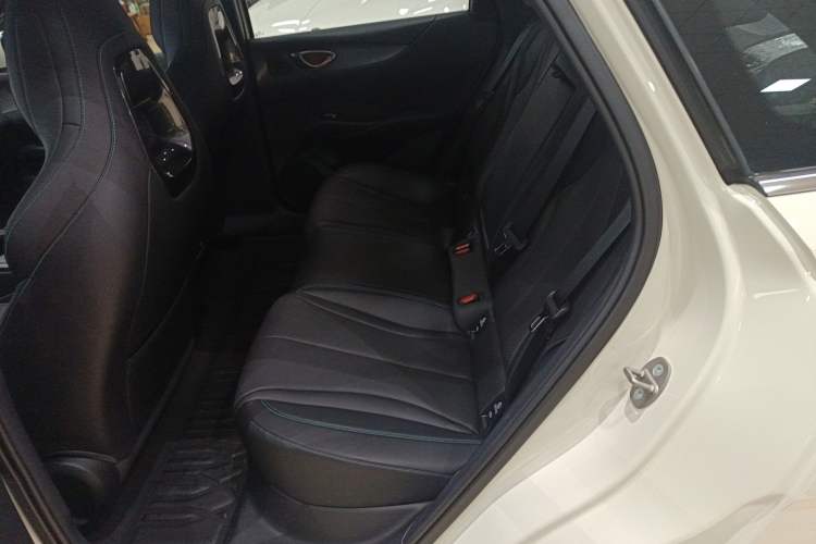 Used BYD Seal 06 New Energy 2025 EV 545KM Flagship Edition
