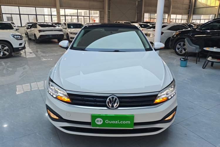 Used Volkswagen Lamando 2021 230TSI DSG Fashion Edition
