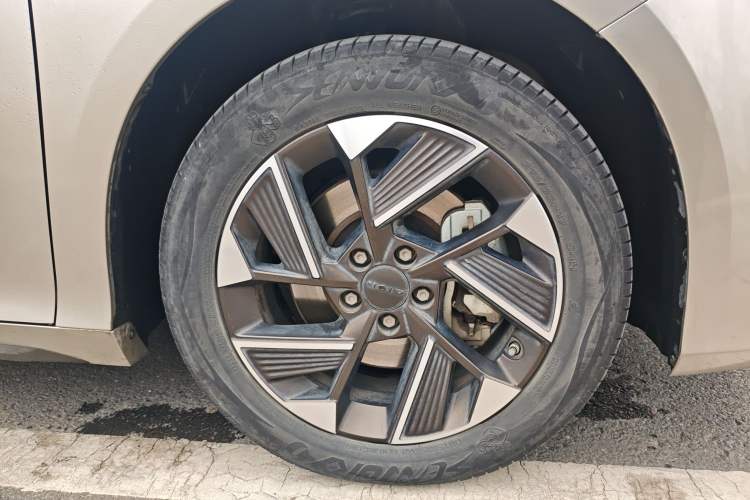 Used AION S Plus 2023 70 Enjoy Edition Lithium Iron Phosphate
