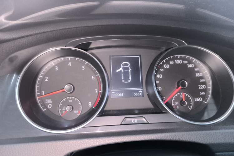 Used Volkswagen Golf 2017 230TSI Automatic Luxury Million-Vehicle Commemorative Edition
