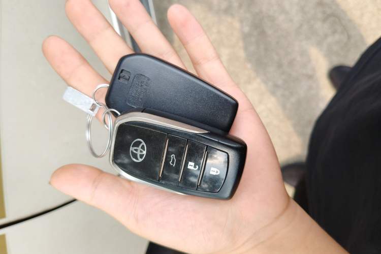 Used Toyota Prado 2016 3.5L Automatic TX-L