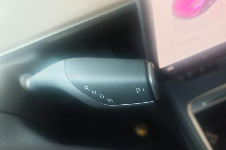 Used Tesla Model 3 2022 Rear-Wheel-Drive Version
