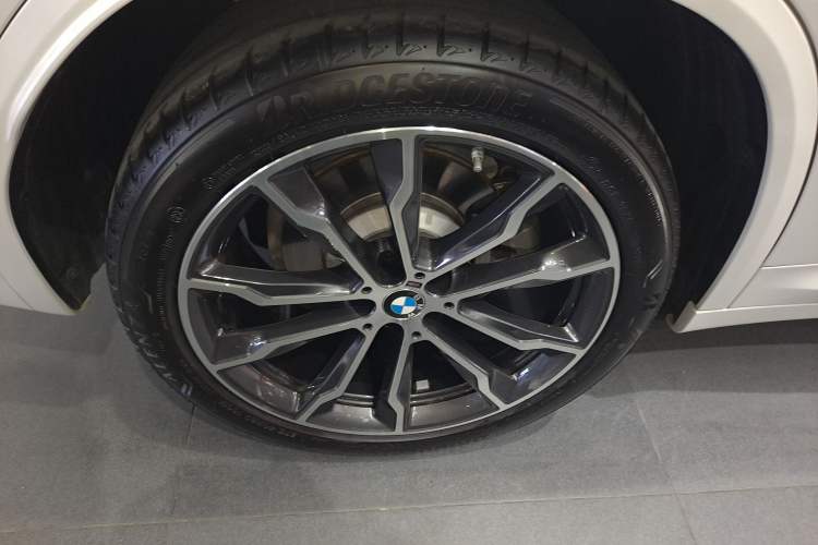 Used BMW X3 2022 Second Facelift xDrive30i Leading Edition M Night Sky Package