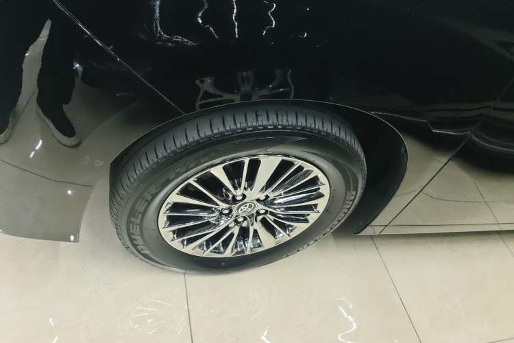 Used Toyota Alphard 2021 Dual-Engine 2.5L Luxury Edition Left Front Wheel Hub