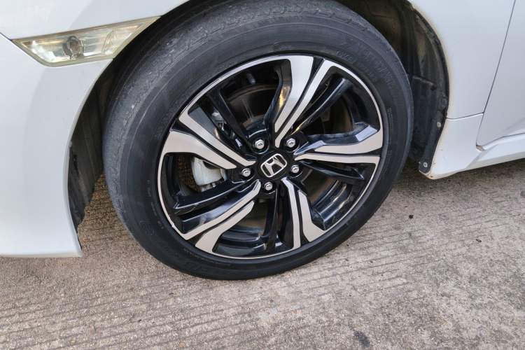 Used Honda Civic 2016 220TURBO CVT Prestige Edition