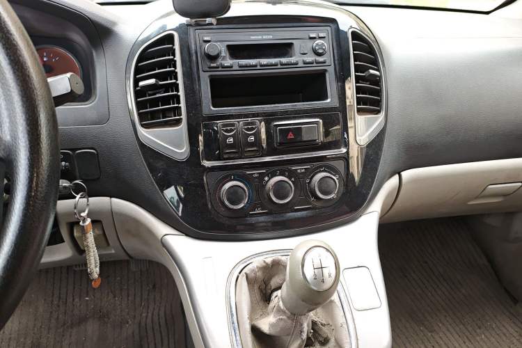 Used FORTHING Lingzhi 2016 M5 2.0L 7-seat Long-wheelbase Standard Model