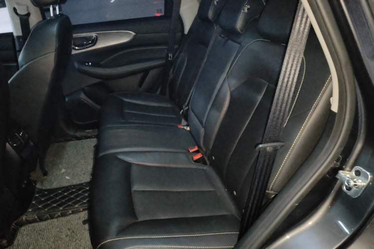 Used Roewe RX5 2023 PLUS 330TGI Automatic Trendsetting Smart Edition Left Rear Seat