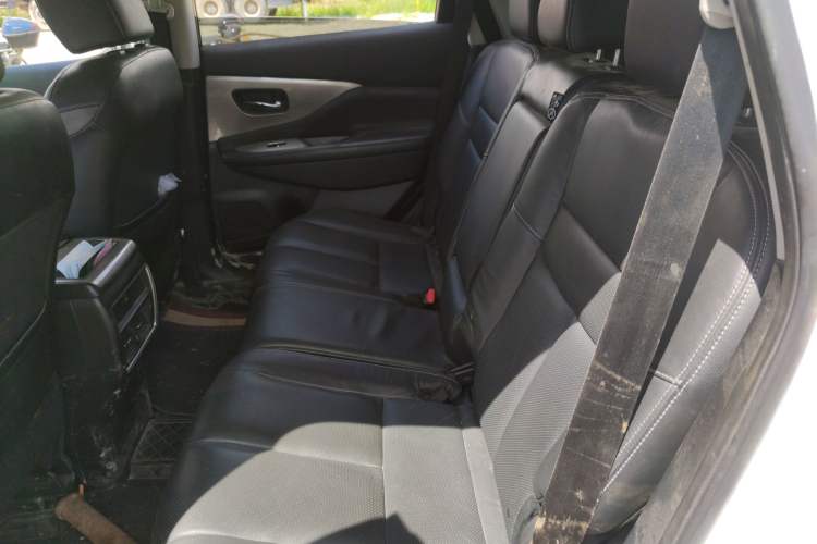 Used Nissan Murano 2019 2.5L XE Two-Wheel Drive Elite Version China V Standard Left Rear Seat