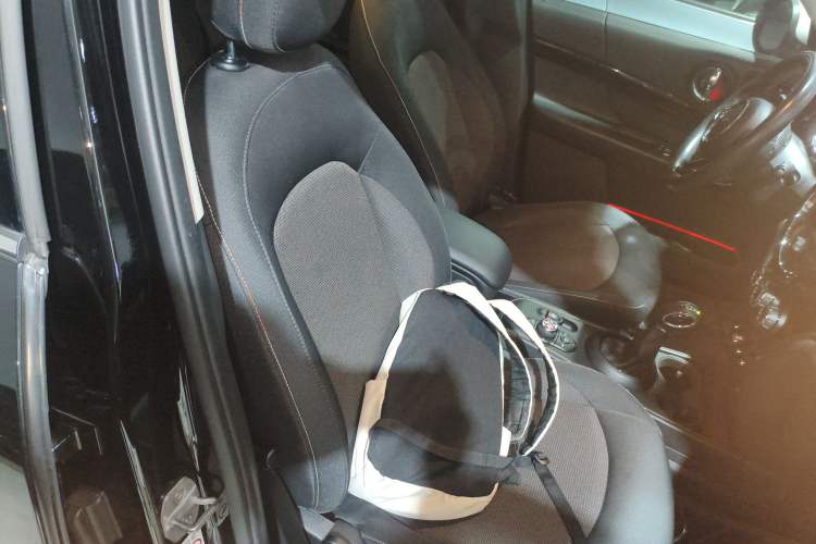 Used MINI Countryman 2018 1.5T COOPER Special Edition