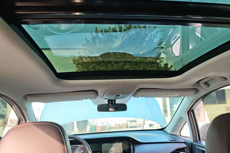 Used GAC Trumpchi M6 2019 270T DCT Luxury Edition (7-seater) China VI