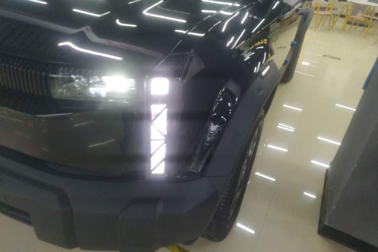 Used iCAR 03T 2024 520km Two-Wheel Drive Long-Range Version