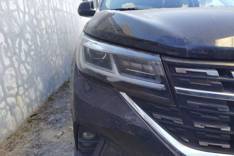 Used FORTHING T5 2018 230T Manual Smart Edition
