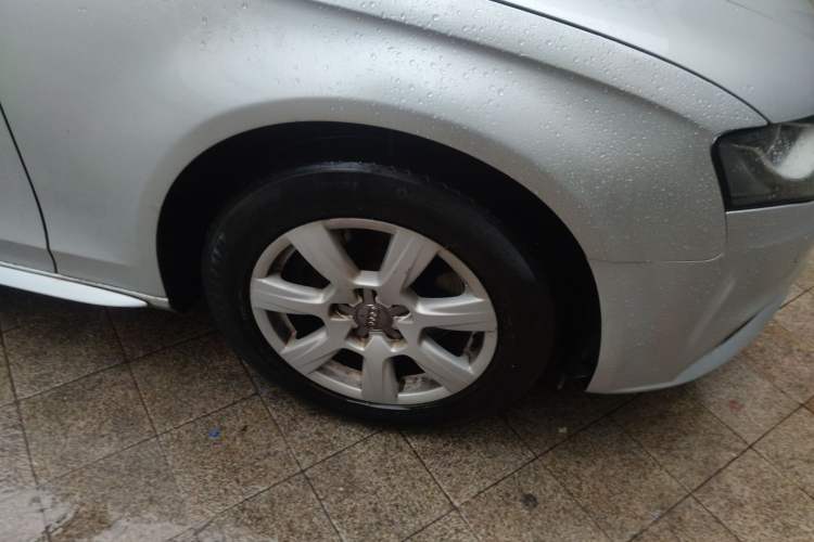 Used Audi A4L 2011 2.0 TFSI Standard Model
