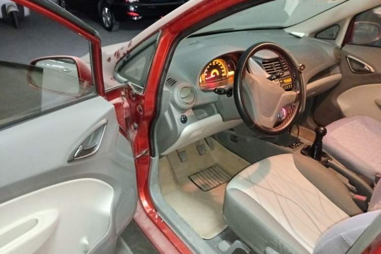 Used Chevrolet Sail 2013 Sedan 1.4L Manual Elegance Edition
