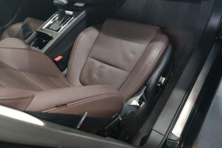 Used Hongqi H7 2018 1.8T Comfort Edition