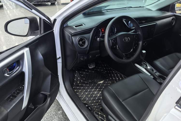 Used Toyota Corolla 2017 Revised Version 1.2T S-CVT GL-i
