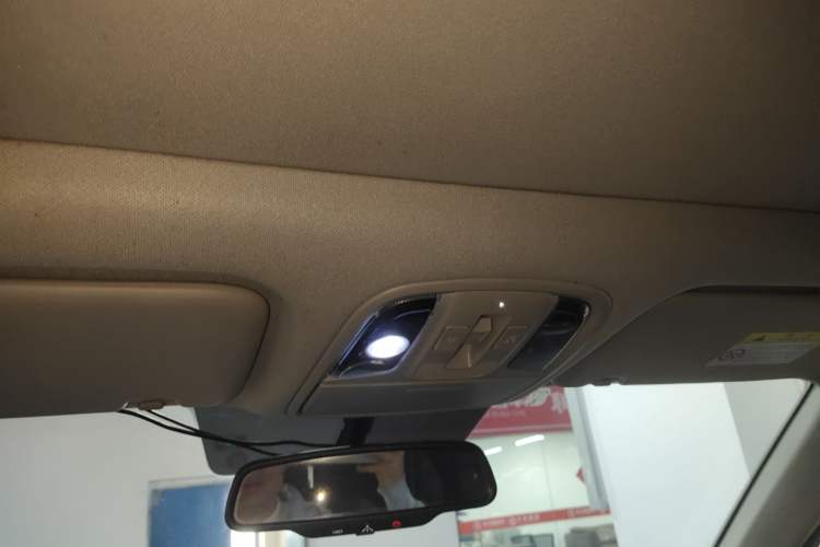 Used Kia Sportage R 2019 2.0L Automatic Smart Luxury Edition Headliner