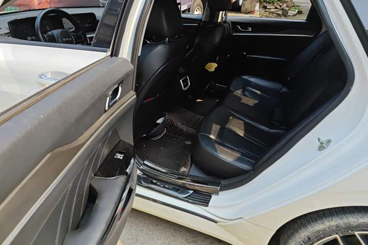 Used Kia K5 2021 380T GT-Line Refreshed Edition Left Rear Seat