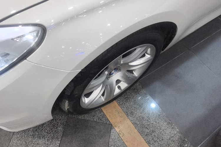 Used BMW 5 Series GT 2017 528i Leading Model Left Front Wheel Hub