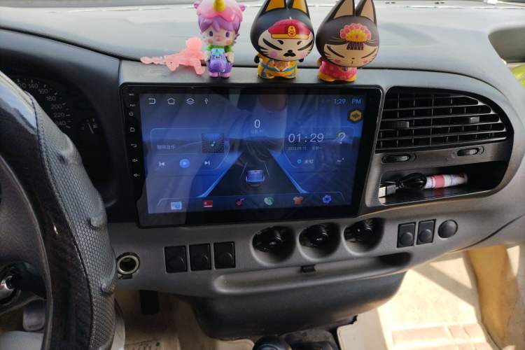 Used Ford Classic Transit 2013 2.8T Diesel Logistics Model with Short Wheelbase and Mid-Roof JX493ZLQ4