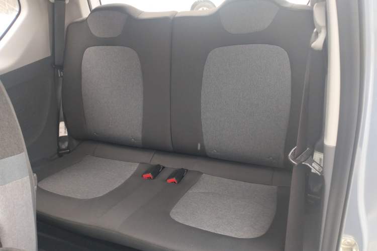 Used Wuling Hongguang MINIEV 2022 Macaron Premium Model – Lithium Iron Phosphate