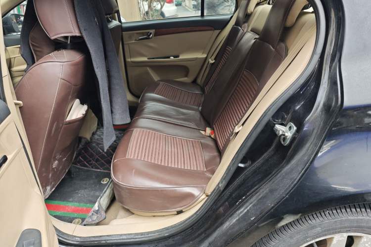 Used Roewe 350 2014 1.5L Automatic Xunyue Version Left Rear Seat