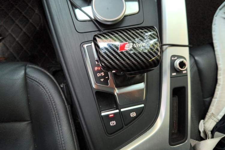 Used Audi A4L 2019 40 TFSI Fashion Edition China VI Emission Standard