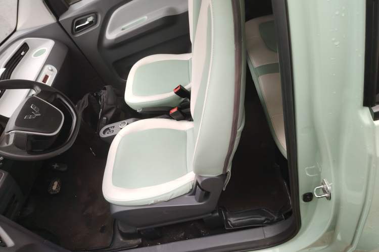 Used Wuling Hongguang MINIEV 2021 Macaron Premium Model – Lithium Iron Phosphate