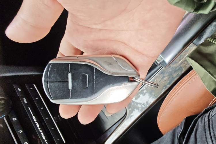 Used Hanteng X7 2016 1.5T Manual Comfort Model
