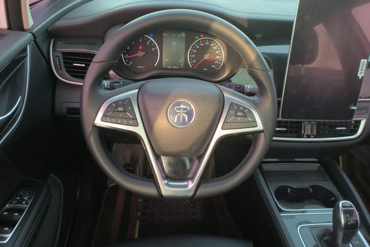 Used BYD Song MAX 2019 1.5T Automatic Smart Connect Prestige Model 6 Seats China VI Standard
