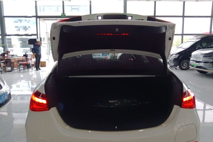 Used Mercedes-Benz C-Class New Energy 2024 Revised Version C 350 eL