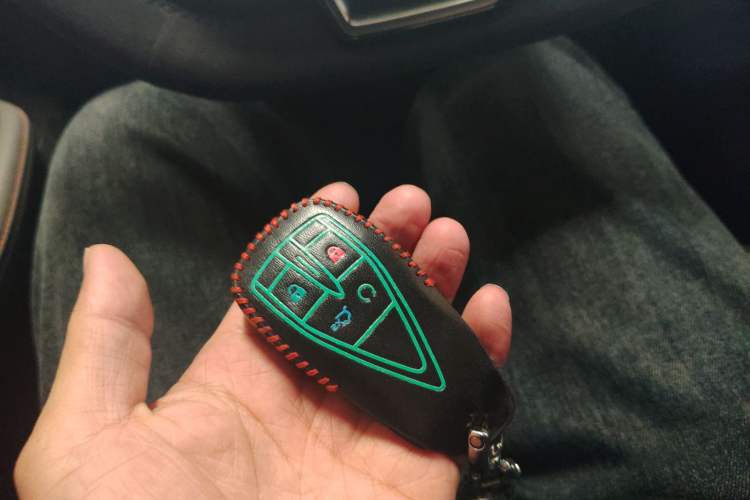 Used Changan UNI-V 2022 1.5T Prestige Version