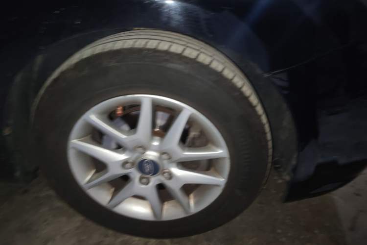 Used Ford Focus 2011 Hatchback 1.8L Manual Comfort Model
