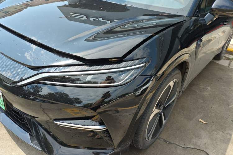 Used BYD Song L EV 2025 Intelligent Driving Version 662 km LiDAR Excellence Edition Left Front Headlight