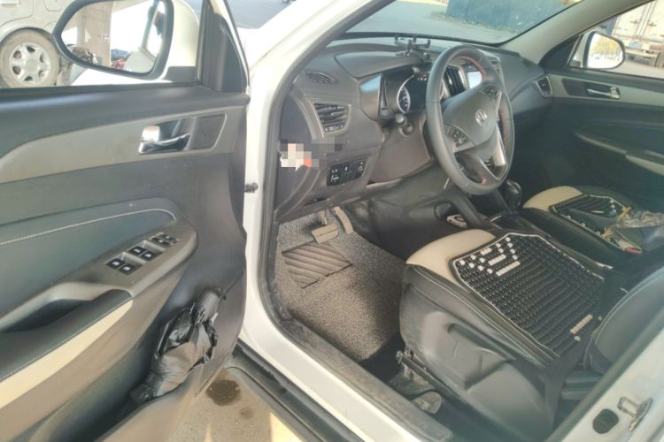 Used CHANGAN CS35 2017 1.6L Automatic Luxury Model

