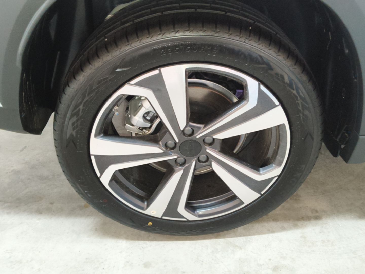 Geely Auto FX11 2025 4th Generation 1.5TD DCT - Shanhe — снимка 11