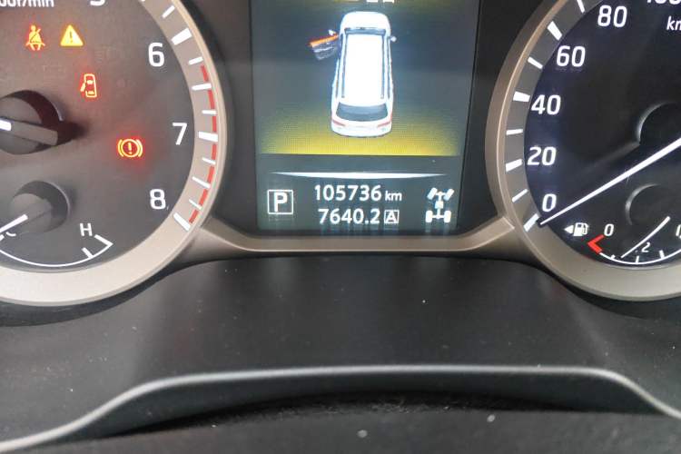 Used Nissan Terra 2018 2.5L Automatic 4x4 Flagship Edition Odometer Close Up